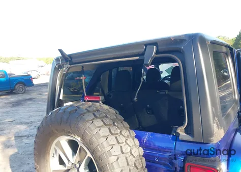 2020 Jeep Wrangler Unlimited Sahara z USA, uszkodzony, nr VIN 1C4HJXEN6LW272423